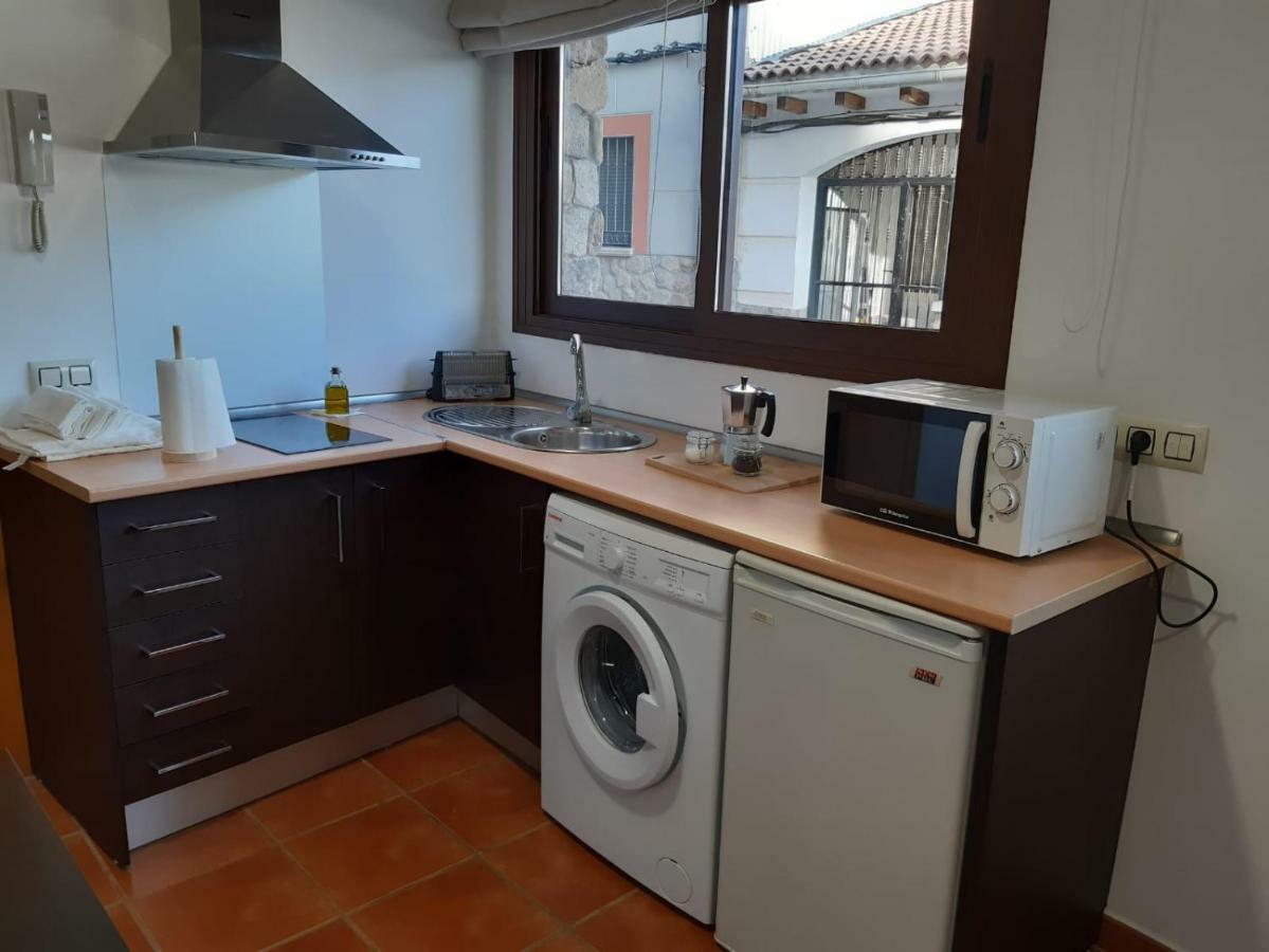 Apartamentos Fuente Arriba Poyales Del Hoyo エクステリア 写真