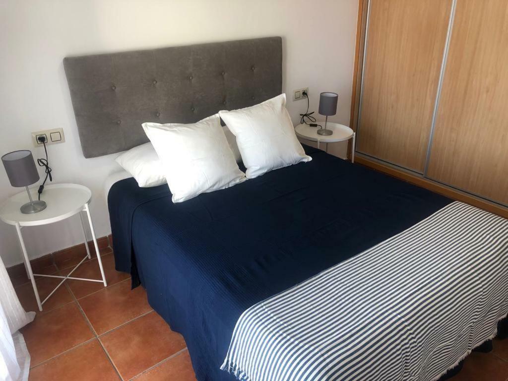 Apartamentos Fuente Arriba Poyales Del Hoyo エクステリア 写真